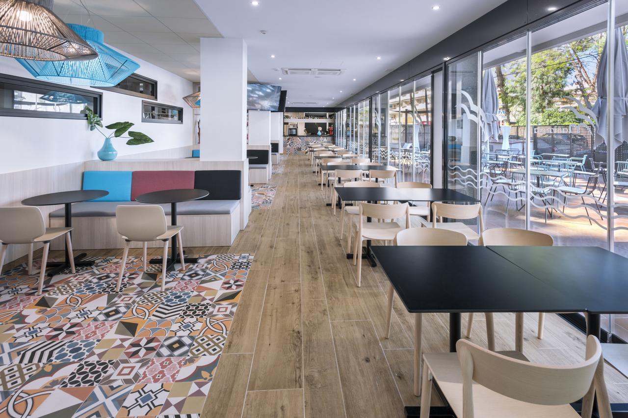 Aparthotel Marinada Salou Zewnętrze zdjęcie