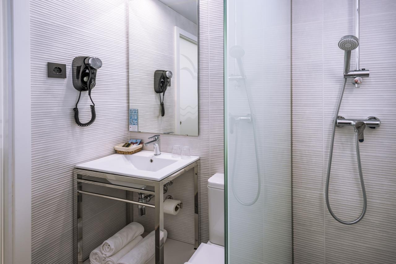 Aparthotel Marinada Salou Zewnętrze zdjęcie